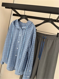 Костюм PRADA 164008