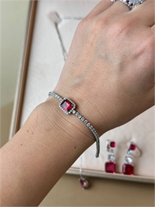 Серьги GRAFF 164042