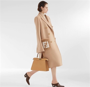 Пальто FENDI 164136