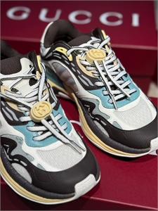 Кроссовки GUCCI 164299