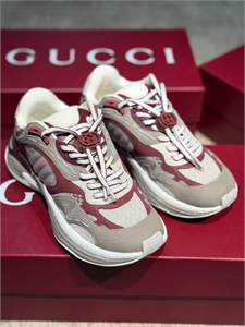 Кроссовки GUCCI 164300