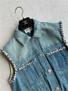 Джинсы CHANEL 164332