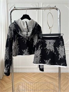 Костюм CHANEL 164786