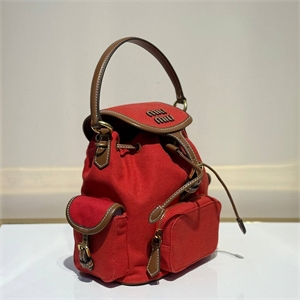 Рюкзак MIU MIU 165619