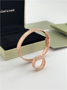 Колье Van Cleef с фианитами 180645