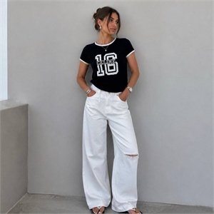 Джинсы  MAISON MARGIELA 181803