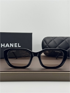 Очки CHANEL 186892
