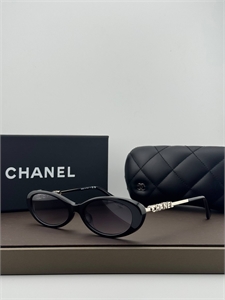 Очки CHANEL 186903