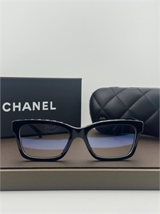 Очки CHANEL 187340