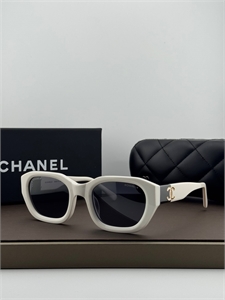 Очки CHANEL 187365