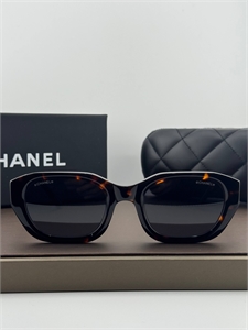 Очки CHANEL 187368