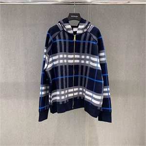 Кардиган Burberry 103192 - фото 96125 Кардиган Burberry 103192 - фото 96125