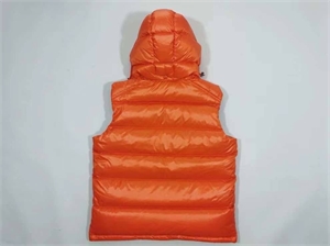 Безрукавка Moncler 103397 - фото 96670 Безрукавка Moncler 103397 - фото 96670