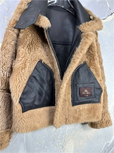 Дубленка LORO PIANA Двусторонняя 103607 - фото 97448 Дубленка LORO PIANA Двусторонняя 103607 - фото 97448