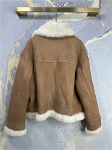 Дубленка LORO PIANA Двусторонняя 103608 - фото 97459 Дубленка LORO PIANA Двусторонняя 103608 - фото 97459