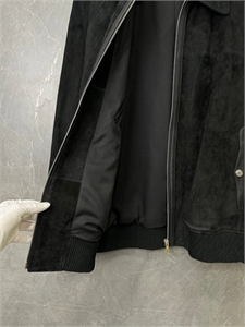 Замшевая куртка Hermes 103660 - фото 97646 Замшевая куртка Hermes 103660 - фото 97646