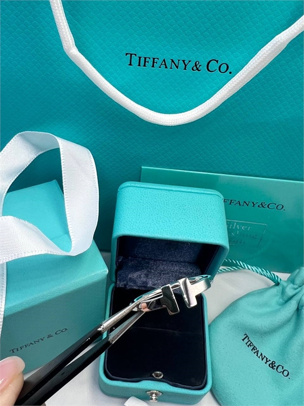 Кольцо Tiffany&Co BMS-135119 - фото 107325