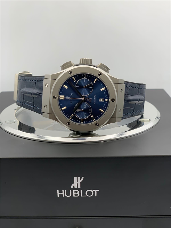 Часы HUBLOT 12 - фото 108251