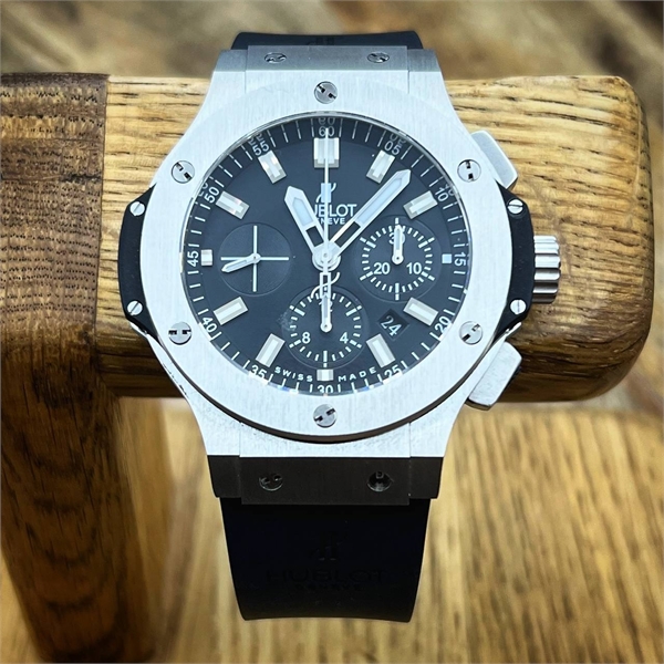 Часы HUBLOT 47099 - фото 108289