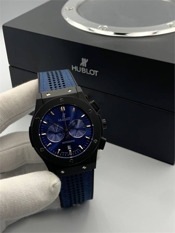 Часы HUBLOT 14352 - фото 108426