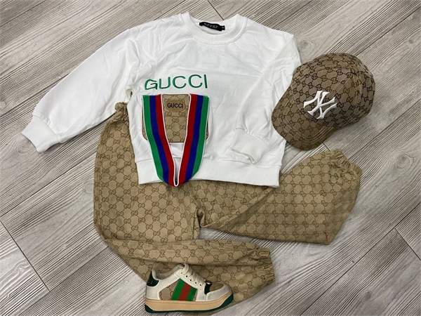 Костюм Gucci BMS-95097 - фото 109158