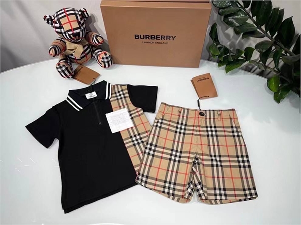 Костюм Burberry 2890 - фото 109963