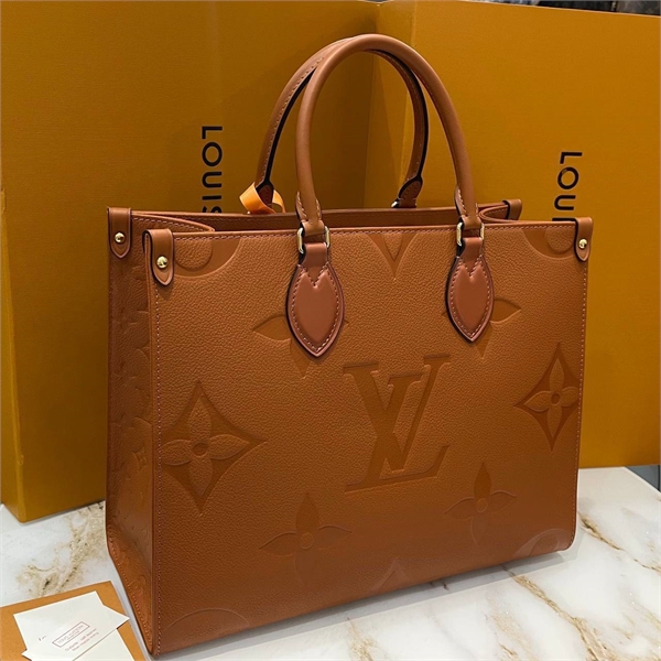 Сумка  LOUIS VUITTON 116653 - фото 144414