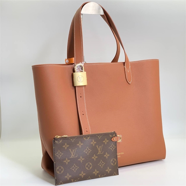 Сумка  LOUIS VUITTON Кожа 118656 - фото 149903