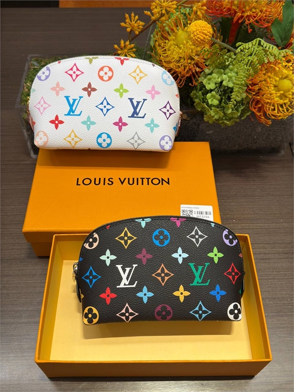 Косметичка LOUIS VUITTON 121556 - фото 164728