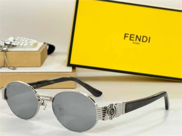 Очки  FENDI 122028 - фото 167444