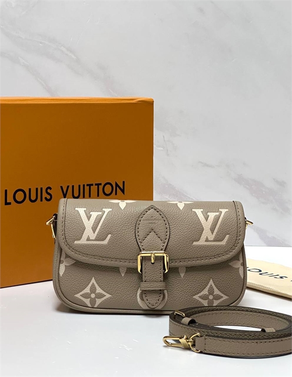 Сумка  LOUIS VUITTON 122353 - фото 168751