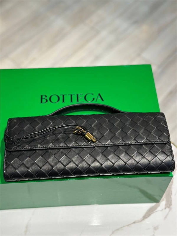 Клатч BOTTEGA VENETA Andiamo 122622 - фото 170235