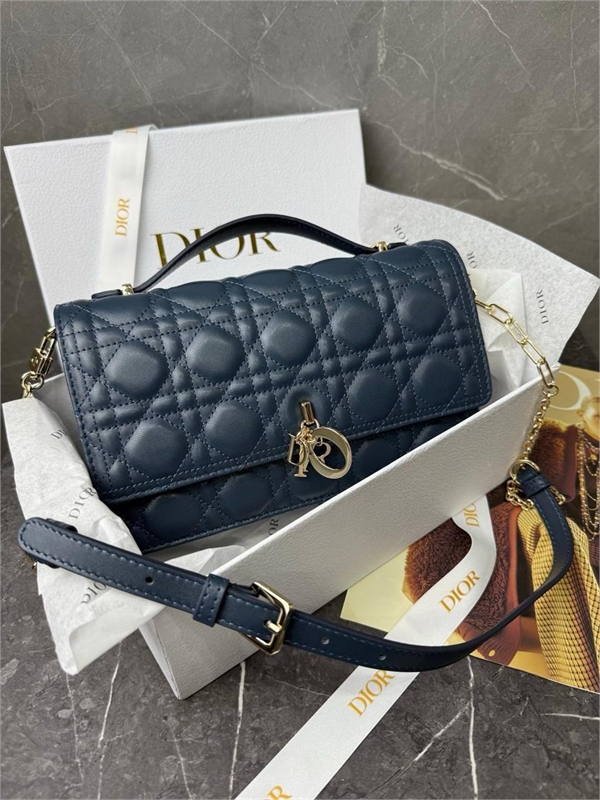 Сумка DIOR 126484 - фото 189418