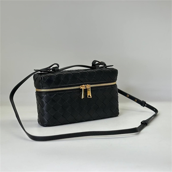 Сумка BOTTEGA VENETA 22 см 128028 - фото 196184