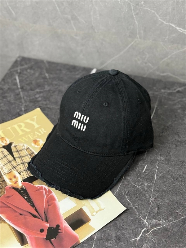 Кепка MIU MIU 129342 - фото 203774