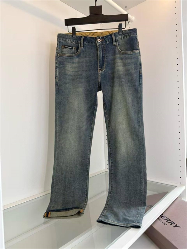 Джинсы BURBERRY 132654 - фото 221890