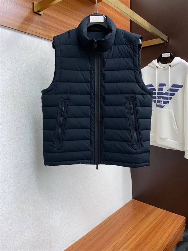 Безрукавка Zegna 54811 - фото 22513