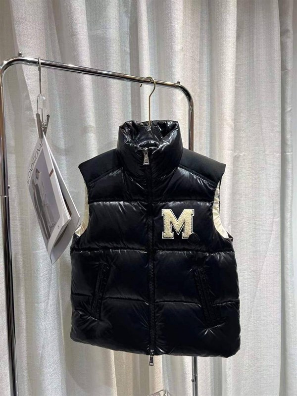 Жилет Moncler 46339 - фото 22947