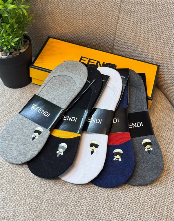 Комплект носков FENDI 134970 - фото 235736
