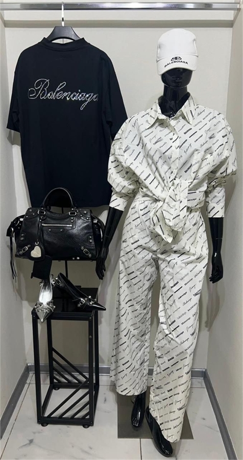 Футболка BALENCIAGA 135684 - фото 239486