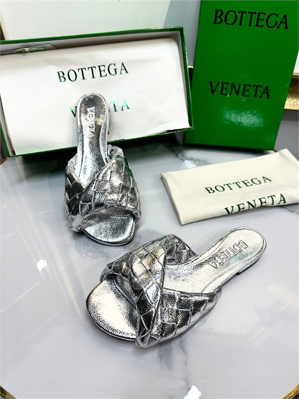 Тапочки BOTTEGA VENETA 136058 - фото 241933