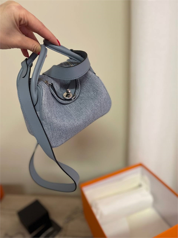 Сумка Hermes lindy 20cm 136821 - фото 245691