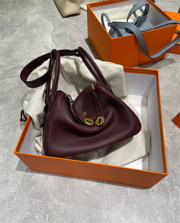 Сумка Hermes lindy 26cm 136822 - фото 245697