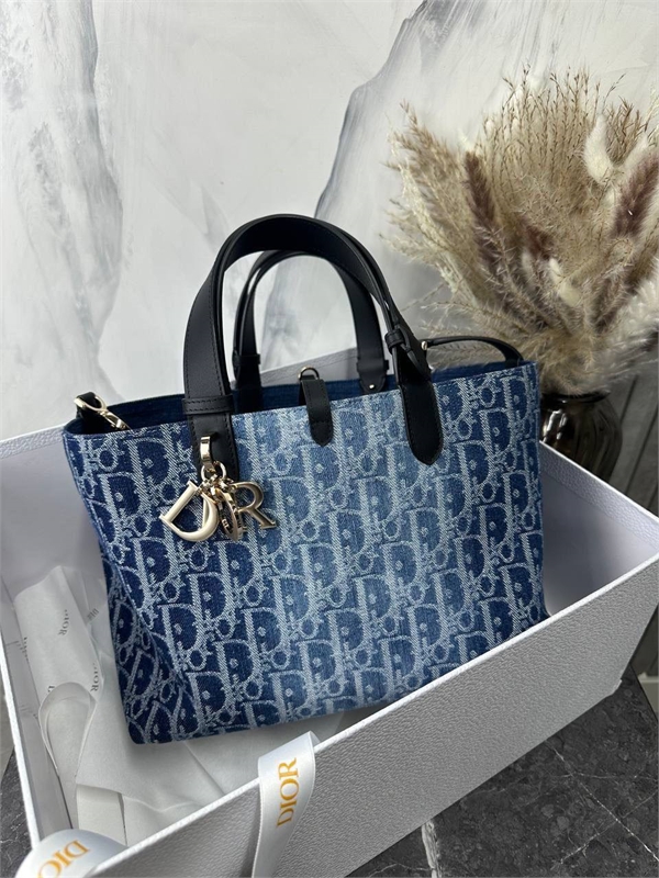 Сумка DIOR 136988 - фото 246814