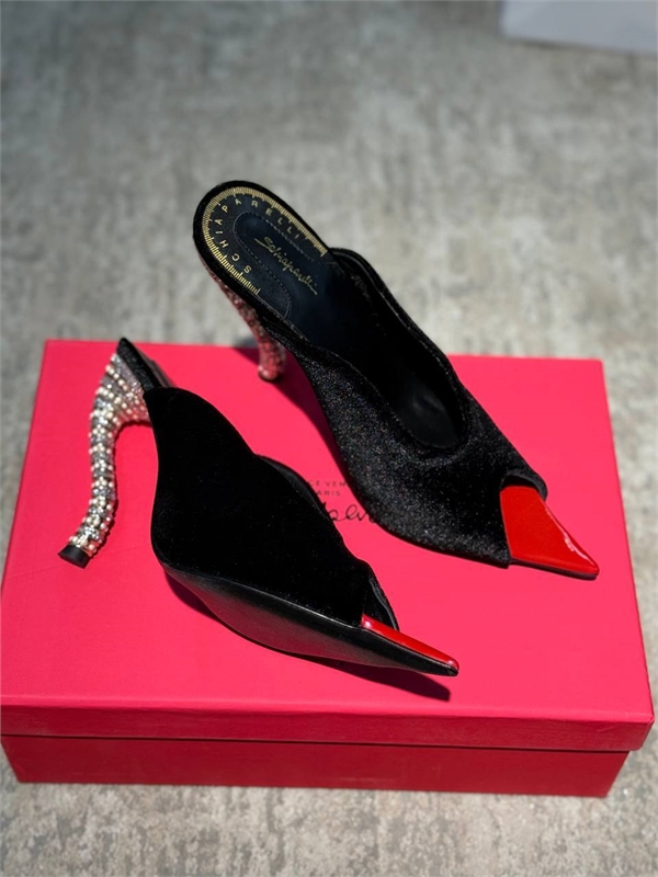 Босоножки Schiaparelli 141622 - фото 271040