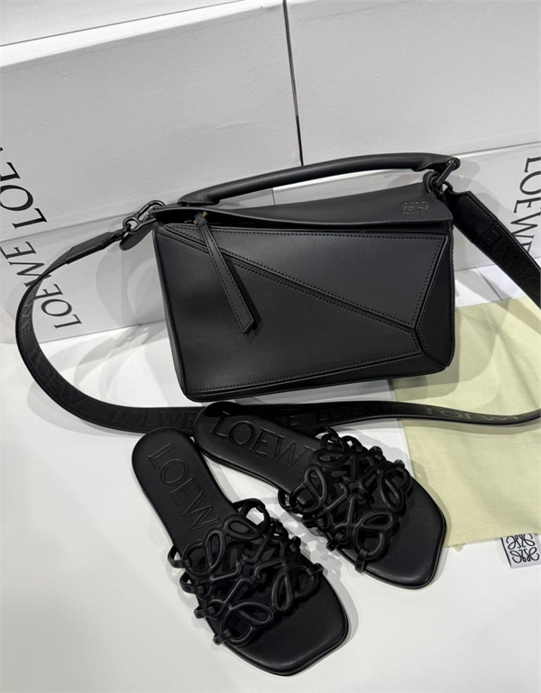 Сумка LOEWE 141968 - фото 272471
