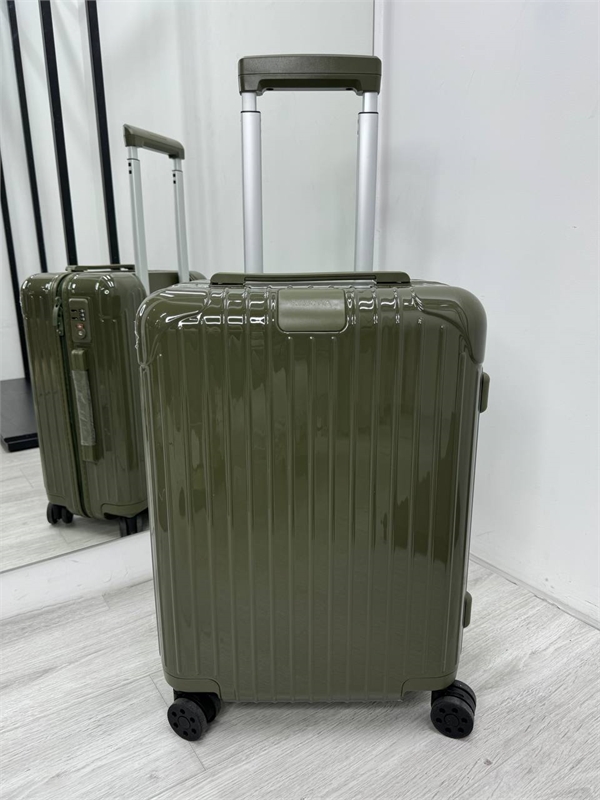 Чемодан RIMOWA 144955 - фото 286016