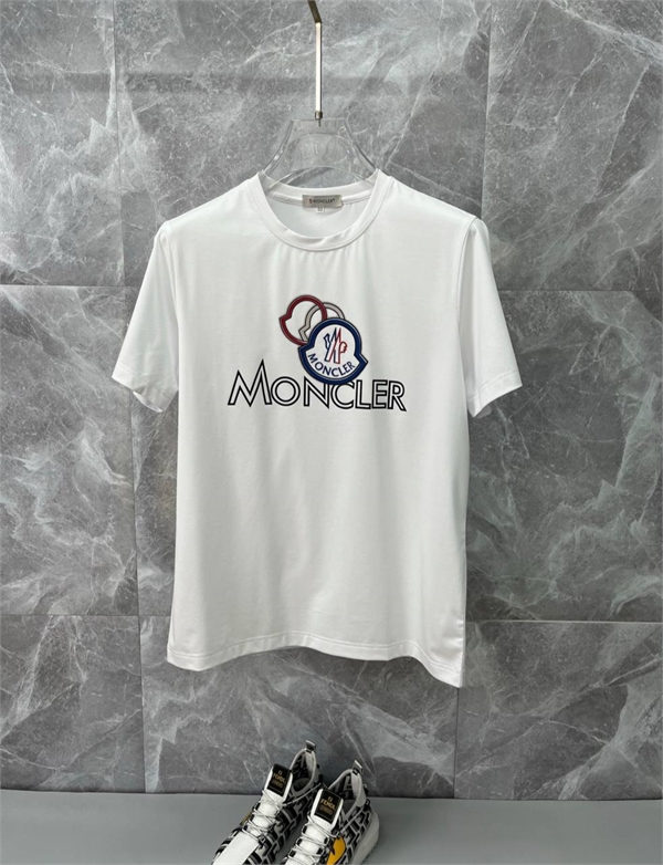 Футболка MONCLER 145681 - фото 290691