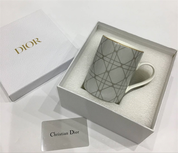 Кружка DIOR 146229 - фото 293831