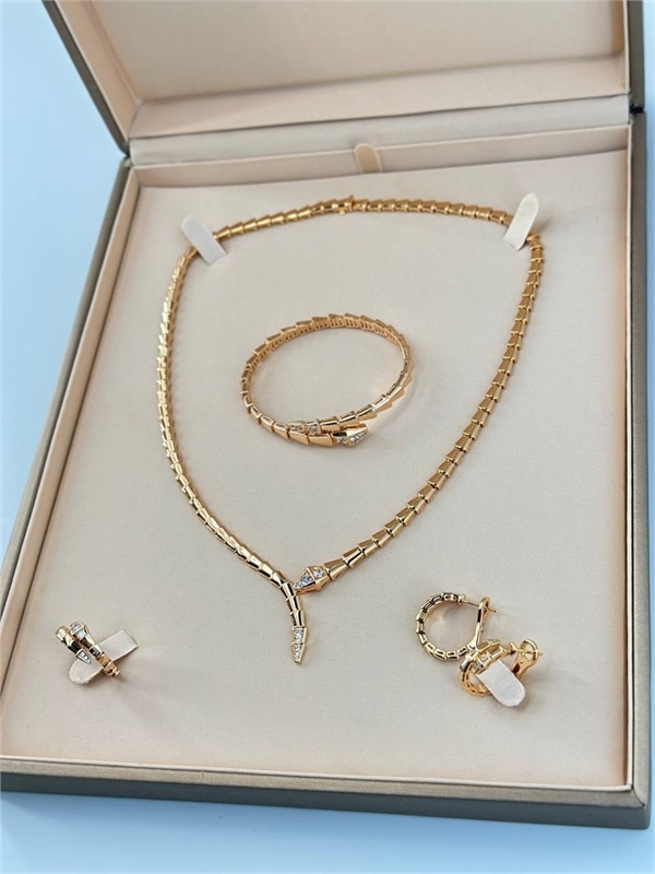 Серьги BVLGARI 147898 - фото 302953